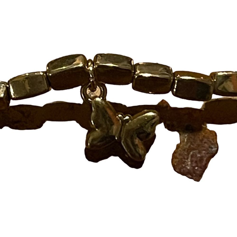 NWOT Set of three bracelets - Picture 4 of 4